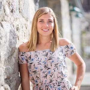 Meet your Posher, Katie